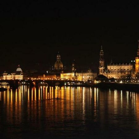 Exklusive Ferienwohnung An Der Elbe Dresden Dış mekan fotoğraf